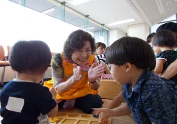 福岡県が「ふくおか子育てマイスター認定講習」参加者を募集！地域で子育てを支える新たな一歩