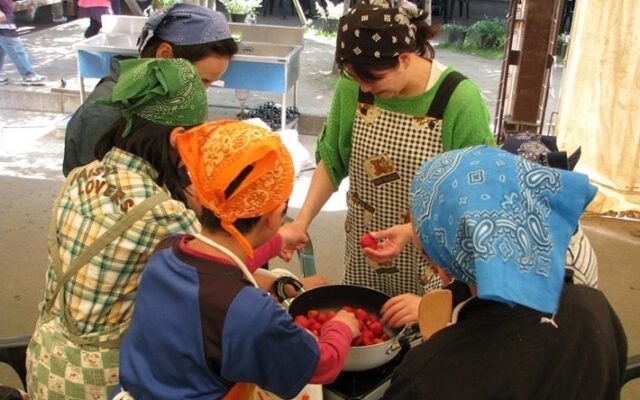 【JAF福岡】親子で糸島の「おいしい」を発見！旬の食材を味わう食育料理教室を開催