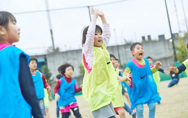 スポーツの秋！こどもの運動不足解消へ運動遊びプロジェクト「JUMP-JAM」が今年で10周年！開発した100のゲームの公開とともに「JUMP-JAM Autumn Actions」を呼びかけ
