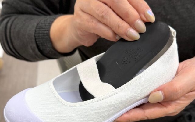 6歳からの「足育」を、親子の習慣に。子ども用インソール「コアフィックス Jr.」10/15発売