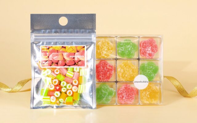 北海道産赤肉メロンやマンゴーの濃厚な味わい！あふれる果汁感の贅沢キャンディ＆グミが登場 PAPABUBBLEの「リッチフルーツシリーズ」10月15日より発売