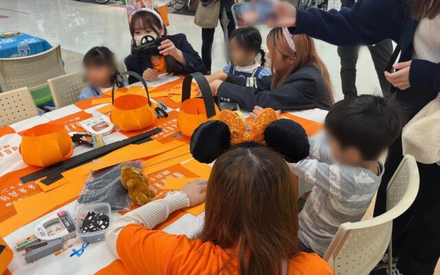 ハロウィンを通じて、学生らの学びを地域や子どもたちに還元。三幸学園の横浜地区4校の学生・生徒が「イオンスタイル東神奈川 ハロウィンイベント」に参画。学生の専門分野を生かし体験ブース設置、10/25開催