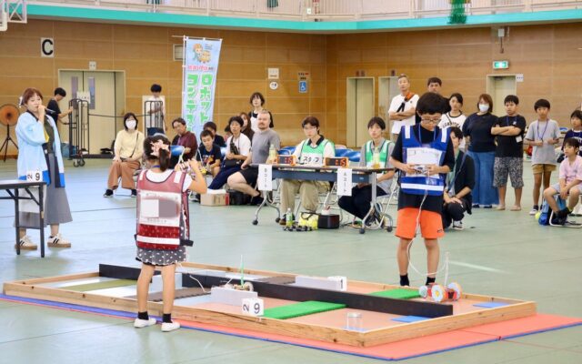 鹿児島高専が「全日本小中学生ロボット選手権」姶良・伊佐地区予選に協力、練習会の実施や体験ブースの出展も